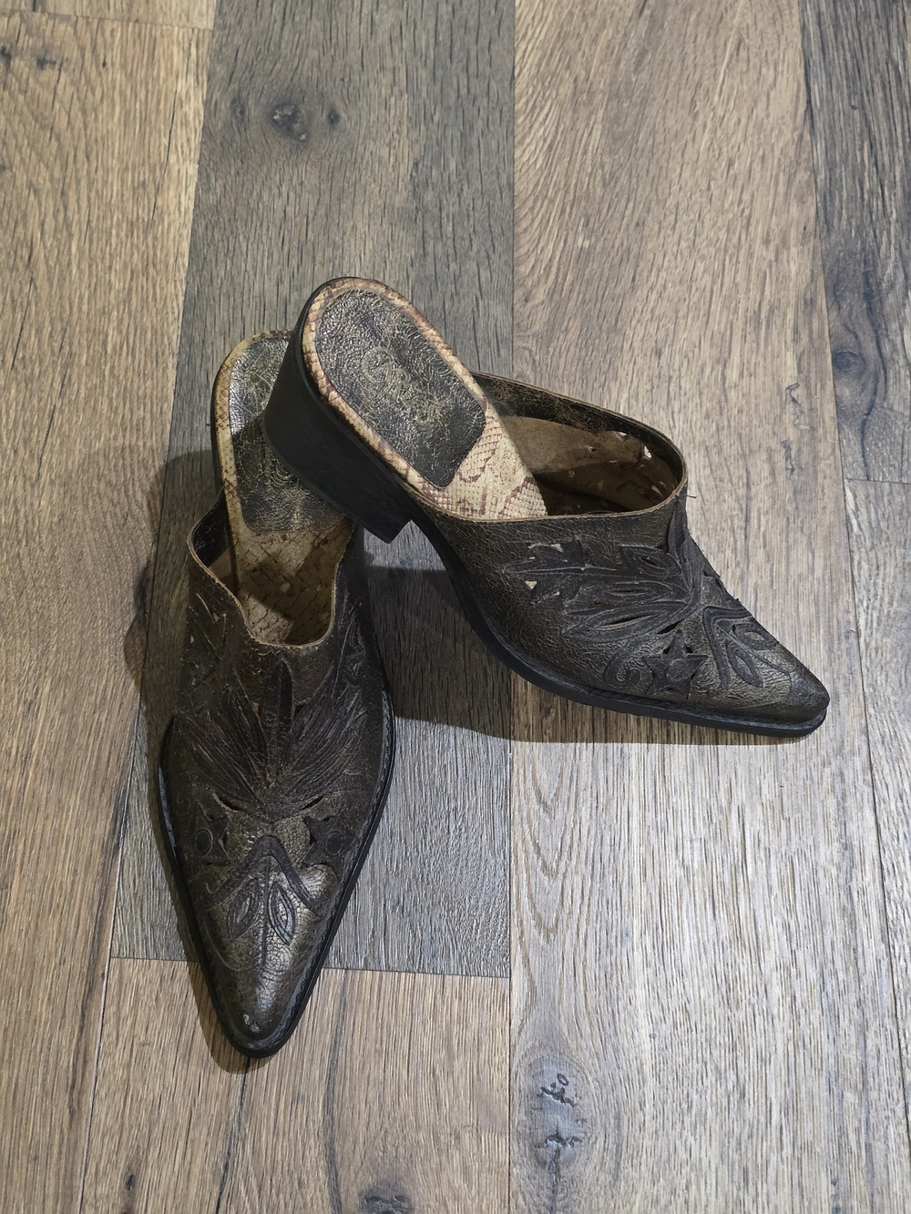 Carlos Santana Rodeo Pointed Toe Slip-On Bootie - Dark Brown Gold Tint